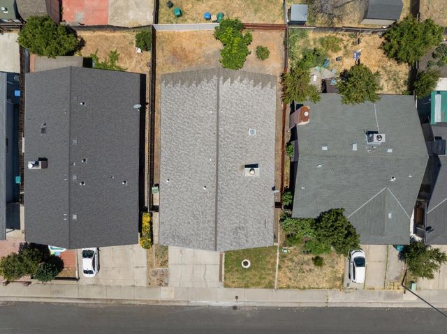 1927 Montauban Court, Stockton, CA 95210