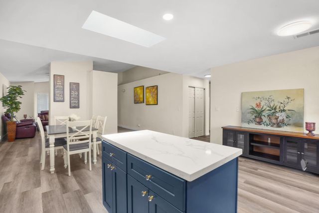 1927 Montauban Court, Stockton, CA 95210