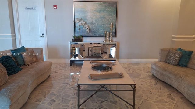 2501 S Ocean Dr PH6, Hollywood, FL 33019