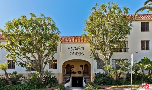 1345 N Hayworth Avenue 5, West Hollywood, CA 90046