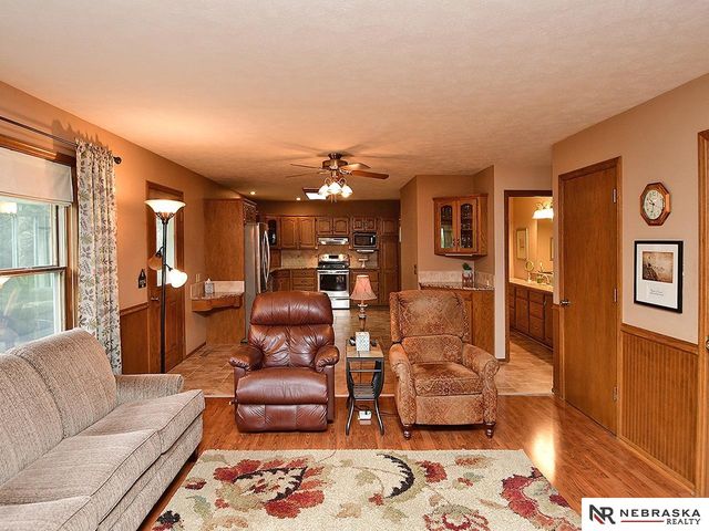 1500 Walnut Drive, Arlington, NE 68002