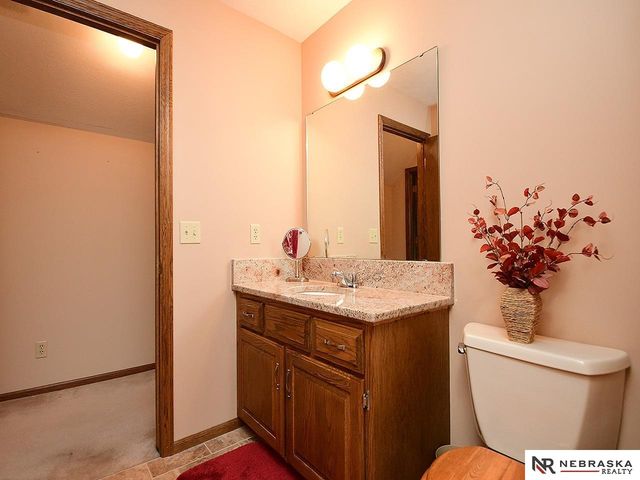 1500 Walnut Drive, Arlington, NE 68002