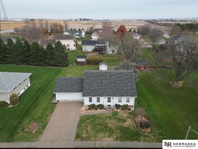 1500 Walnut Drive, Arlington, NE 68002