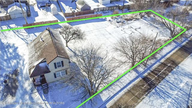 1024 E Malcolm X Street, Lansing, MI 48912