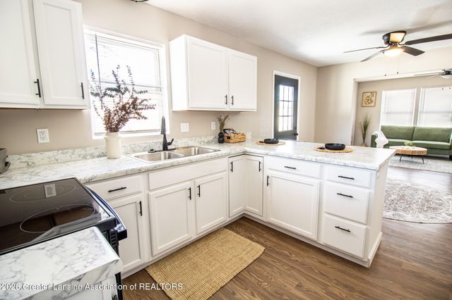 1024 E Malcolm X Street, Lansing, MI 48912