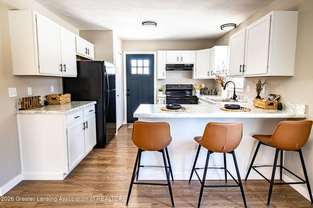 1024 E Malcolm X Street, Lansing, MI 48912