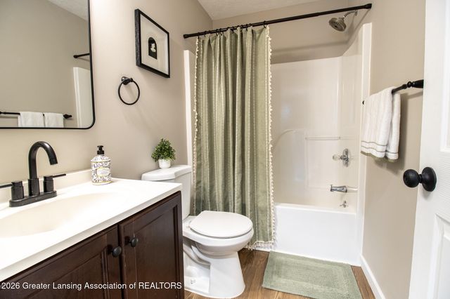 1024 E Malcolm X Street, Lansing, MI 48912