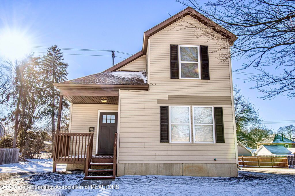 1024 E Malcolm X Street, Lansing, MI 48912