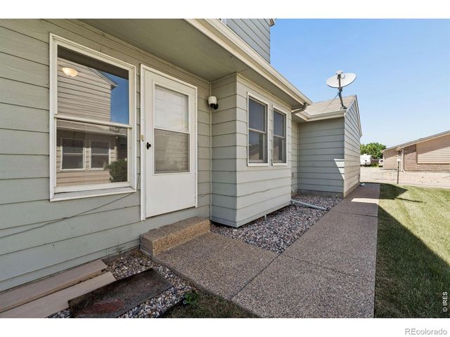123 E 42nd Street, Loveland, CO 80538