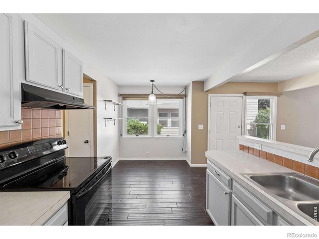 123 E 42nd Street, Loveland, CO 80538