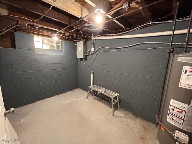 15522 Turney Road, Maple Heights, OH 44137