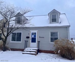 15522 Turney Road, Maple Heights, OH 44137