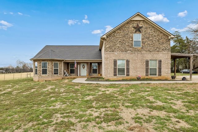 3941 Kelley Farris Rd, Columbia, TN 38401