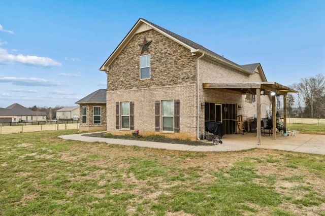3941 Kelley Farris Rd, Columbia, TN 38401