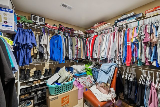 3941 Kelley Farris Rd, Columbia, TN 38401