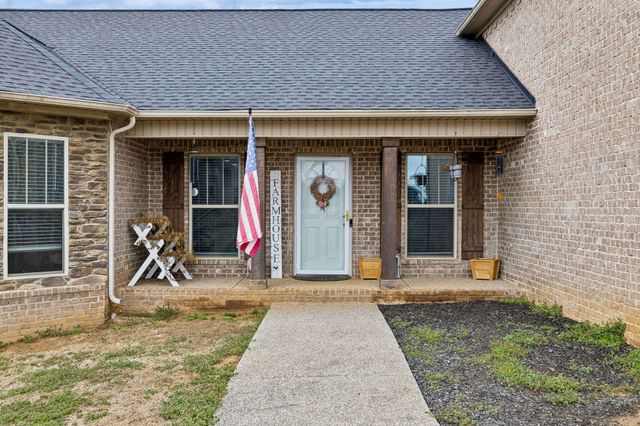 3941 Kelley Farris Rd, Columbia, TN 38401