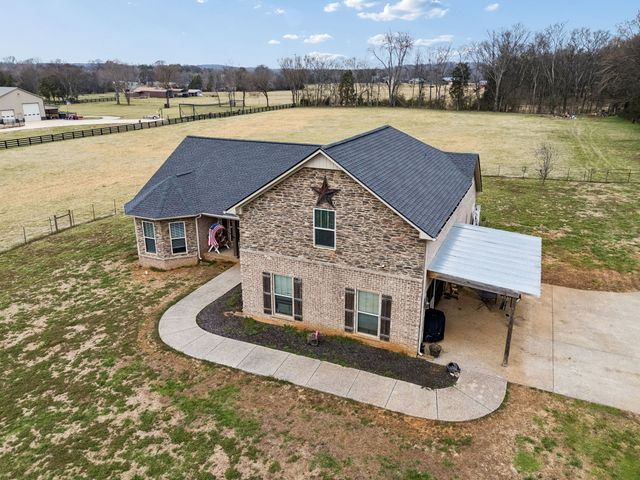 3941 Kelley Farris Rd, Columbia, TN 38401