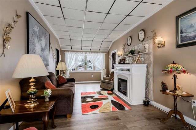 411 Van Roen Road, Utica, NY 13502