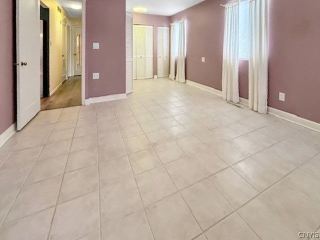 411 Van Roen Road, Utica, NY 13502