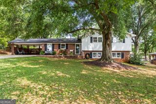 20 Oakdale Drive, Cartersville, GA 30120