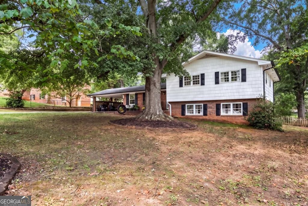 20 Oakdale Drive, Cartersville, GA 30120 — photo 2