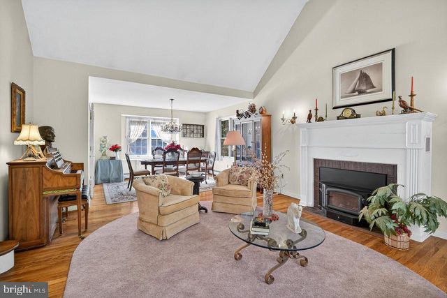 229 LAMBERTVILLE HQTS RD, Stockton, NJ 08559