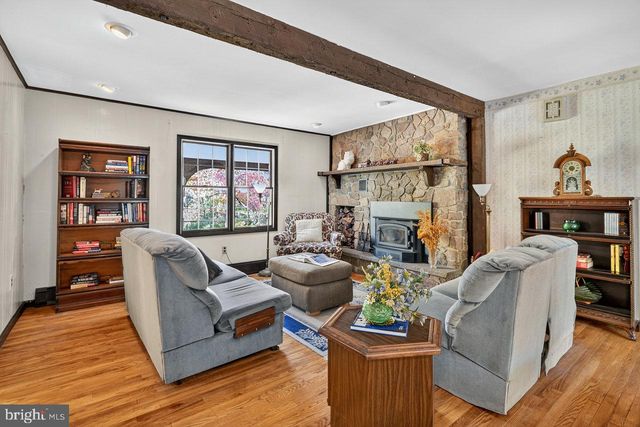 229 LAMBERTVILLE HQTS RD, Stockton, NJ 08559