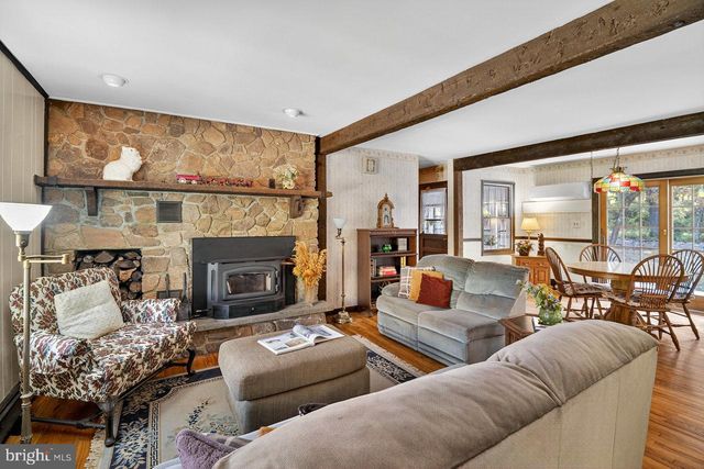 229 LAMBERTVILLE HQTS RD, Stockton, NJ 08559