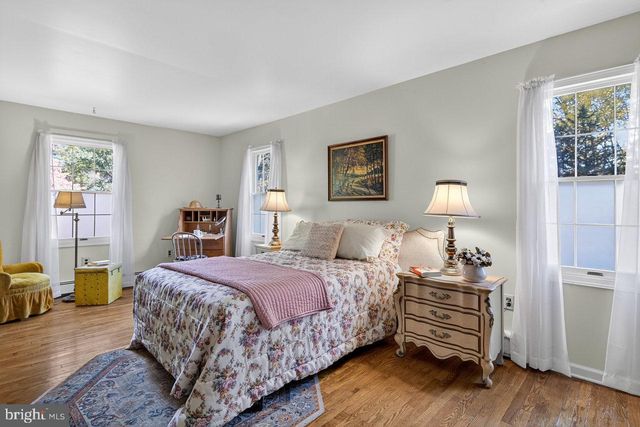 229 LAMBERTVILLE HQTS RD, Stockton, NJ 08559