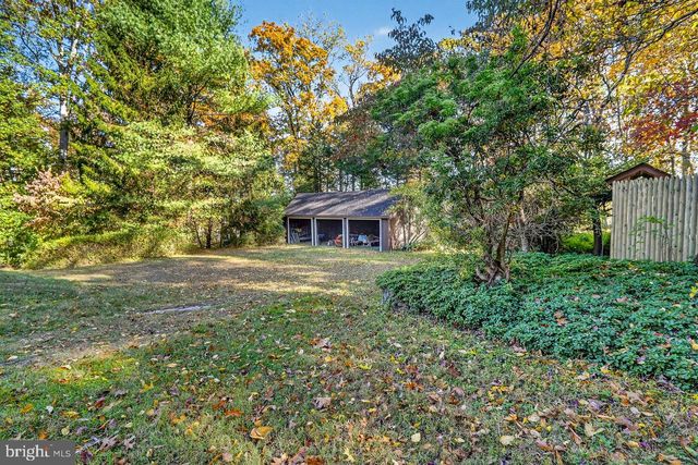 229 LAMBERTVILLE HQTS RD, Stockton, NJ 08559