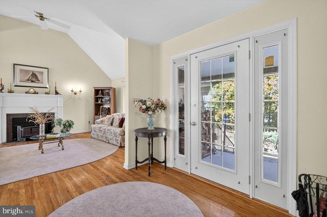 229 LAMBERTVILLE HQTS RD, Stockton, NJ 08559