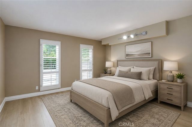 4414 Park Mallorca, Calabasas, CA 91302