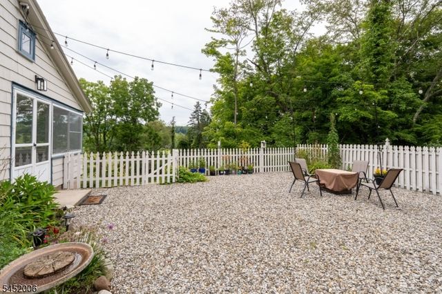 213 Clove Rd, Montague Twp., NJ 07827