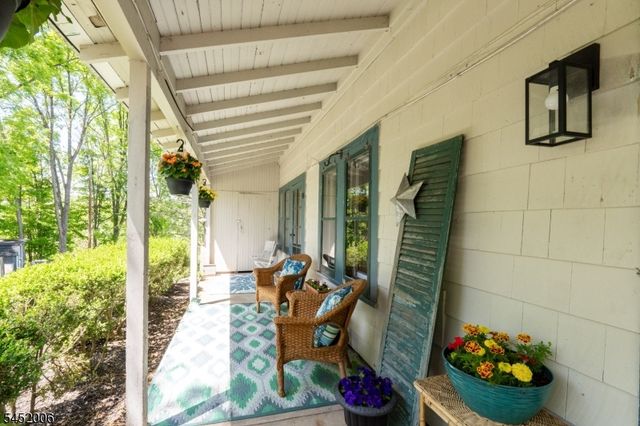 213 Clove Rd, Montague Twp., NJ 07827
