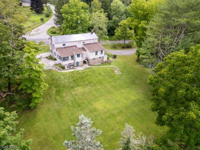 213 Clove Rd, Montague Twp., NJ 07827