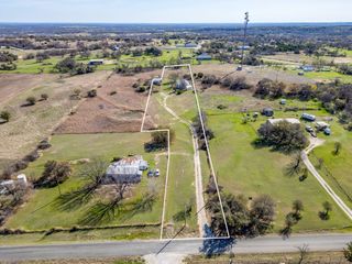 320 Windy Hill Lane, Springtown, TX 76082