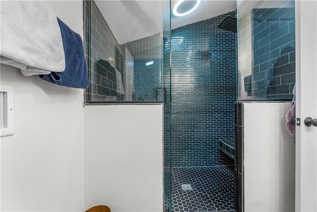 3641 Bell Street, Kansas City, MO 64111