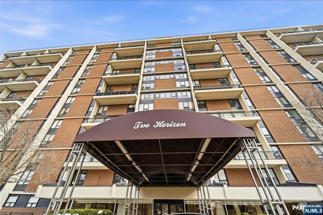 2 Horizon Road 1205, Fort Lee, NJ 07024
