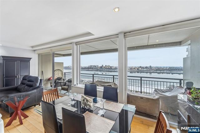 2 Horizon Road 1205, Fort Lee, NJ 07024