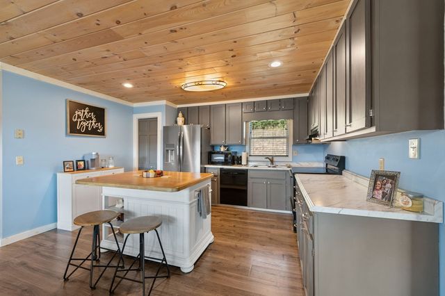 1201 Ada Street, Blue Ridge, GA 30513