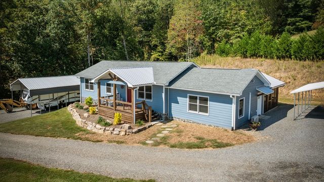 1201 Ada Street, Blue Ridge, GA 30513