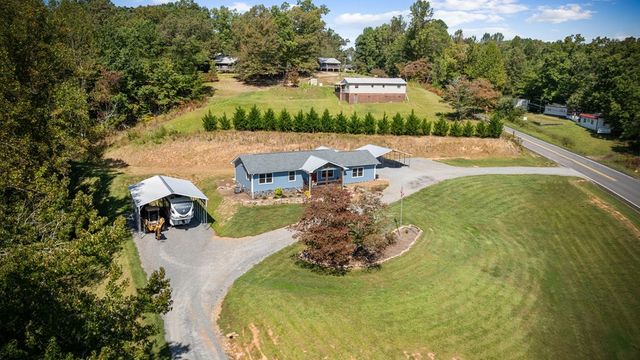 1201 Ada Street, Blue Ridge, GA 30513