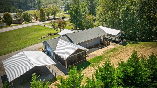 1201 Ada Street, Blue Ridge, GA 30513