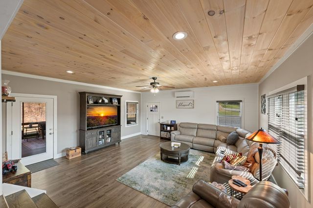 1201 Ada Street, Blue Ridge, GA 30513