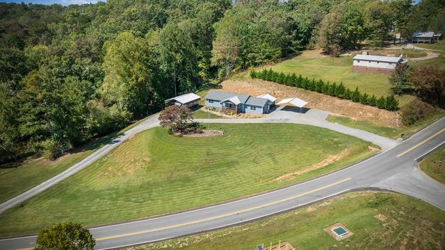 1201 Ada Street, Blue Ridge, GA 30513