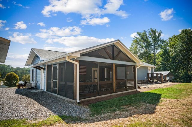 1201 Ada Street, Blue Ridge, GA 30513