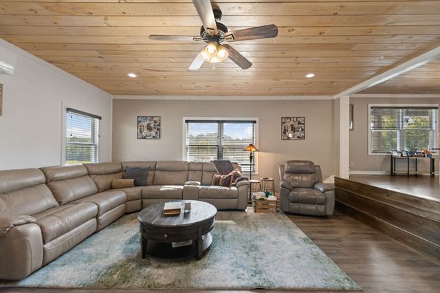 1201 Ada Street, Blue Ridge, GA 30513