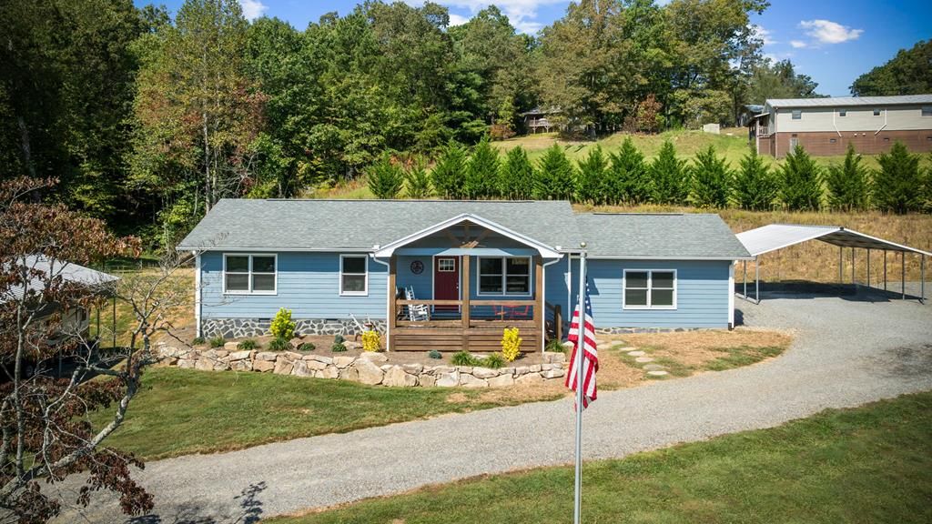 1201 Ada Street, Blue Ridge, GA 30513