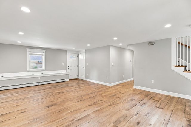 4 Groveland Road, Melrose, MA 02176