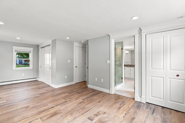 4 Groveland Road, Melrose, MA 02176